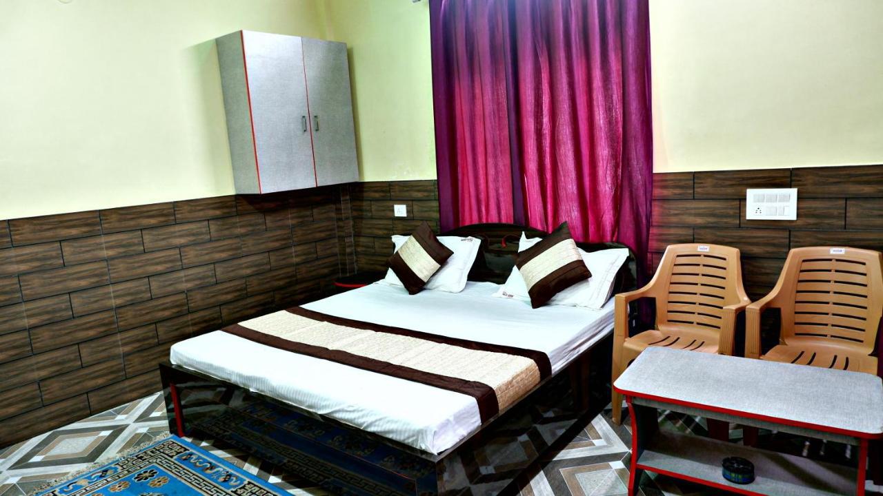 Hotel Moti Mahal,Varanasi Dış mekan fotoğraf
